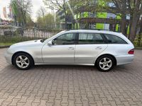 Gebraucht Mercedes E220 170 PS (125 kW) 2008 Grau Kombi