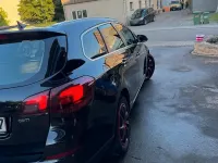 Gebraucht Opel Astra Sport 163 PS (119 kW) 2011 Schwarz Limousine
