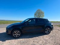 Gebraucht Porsche Macan 265 PS (194 kW) 2021 Schwarz SUV