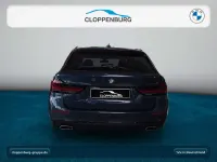 Gebraucht BMW 520 Sport Line 190 PS (139 kW) 2023 Blau Limousine