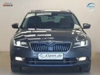 Gebraucht Skoda Superb Style 190 PS (139 kW) 2016 Grau Kombi