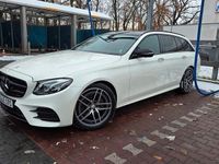 Gebraucht Mercedes E220 AMG 194 PS (142 kW) 2016 Weiß Kombi