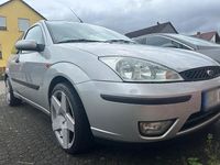 Gebraucht Ford Focus Viva 116 PS (85 kW) 2004 Grau Limousine