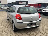 Gebraucht Renault Clio III Rip Curl 86 PS (63 kW) 2007 Grau