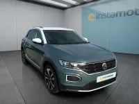 Gebraucht VW T-Roc 150 PS (110 kW) 2019 Blau SUV