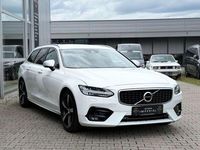 Gebraucht Volvo V90 R-Design 190 PS (139 kW) 2019 Ice white, solid / solid Kombi