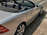 Gebraucht Mercedes SLK230 197 PS (144 kW) 2000 Silber Cabrio