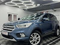 Usado Ford Kuga Titanium 150 HP (110 kW) 2019 Azul SUV