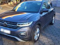 Gebraucht VW T-Cross Move 150 PS (110 kW) 2023 Grau SUV