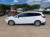 Usata Ford Focus 120 CV (88 kW) 2017 Bianco Station wagon