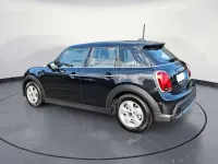 Gebraucht Mini Cooper Essential 136 PS (100 kW) 2022 Schwarz Kleinwagen