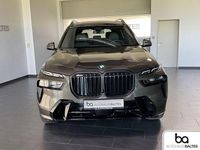 Gebraucht BMW X7 M Sport 352 PS (258 kW) 2025 Manhatten met. SUV