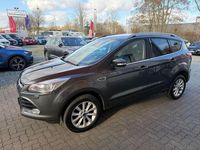 Gebraucht Ford Kuga Titanium 150 PS (110 kW) 2016 Grau SUV