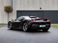 Gebraucht Ferrari SF90 780 PS (573 kW) 2024 Schwarz