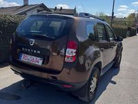 Second-hand Dacia Duster 109 CP (80 kW) 2014 Maro SUV