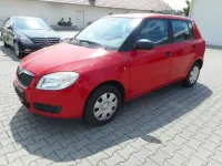 Gebraucht Skoda Fabia Classic 60 PS (44 kW) 2010 Rot Limousine