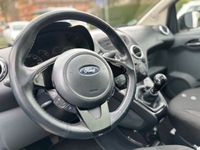 gebraucht Ford Ka 1,3 TDCi Titanium Metall Paket 2.Hd 8xbereift