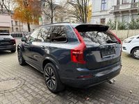 Gebraucht Volvo XC90 Plus 455 PS (334 kW) 2023 Denim blue / metallic SUV
