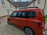 Gebraucht Renault Kangoo Techno 131 PS (96 kW) 2024 Orange Van / Kleinbus