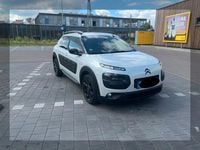 Gebraucht Citroën C4 Cactus Shine 99 PS (72 kW) 2015 Weiß Kleinwagen