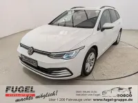Gebraucht VW Golf VIII Life 131 PS (96 kW) 2022 Pure white Kombi