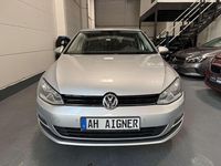 Second-hand VW Golf VII Comfortline 105 CP (77 kW) 2014 Argintiu Berlinǎ