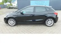 Gebraucht Seat Ibiza FR-Line 110 PS (80 kW) 2024 Mitternachtsschwarzschwarz Kleinwagen
