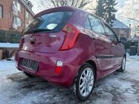 Gebraucht VW Caddy Family 86 PS (63 kW) 2014 Rosa Van / Kleinbus