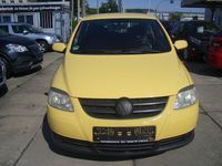 Usata VW Fox 75 CV (55 kW) 2006 Giallo Utilitaria