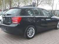 gebraucht BMW 114 i KLIMA 8*BEREIFT PDC SHZ TÜV 1/25 SCHECKHEFT