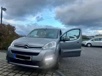 Gebraucht Citroën Berlingo SELECTION 99 PS (72 kW) 2017 Grau Van / Kleinbus