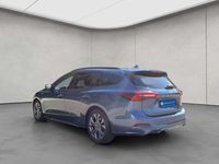 Gebraucht Ford Focus ST-Line X 125 PS (91 kW) 2023 Chrome blue metallic Kombi