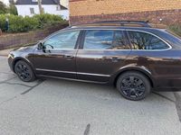 Gebraucht Skoda Superb Ambition 160 PS (117 kW) 2012 Braun Kombi