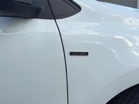 Gebraucht VW Polo LOUNGE 90 PS (66 kW) 2015 Weiß Kleinwagen