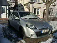 Gebraucht Renault Clio III 101 PS (74 kW) 2010 Silber Kleinwagen