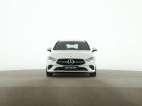 Gebraucht Mercedes CLA200 Shooting Brake 163 PS (119 kW) 2022 Weiß Kombi