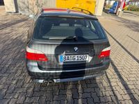 Gebraucht BMW 525 197 PS (144 kW) 2009 Silber Kombi
