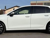 Gebraucht VW Golf VII Active 150 PS (110 kW) 2021 Weiß Kleinwagen