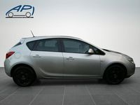 Gebraucht Opel Astra Edition 116 PS (85 kW) 2011 Silber Limousine