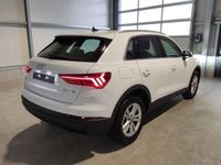 Gebraucht Audi Q3 Ambiente 150 PS (110 kW) 2021 Weiß weiß SUV