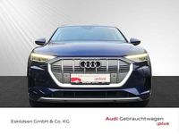 Gebraucht Audi e-tron Advanced Plus 300 kW (408 PS) 2023 Navarrablau metallic SUV
