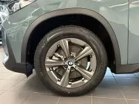 Gebraucht BMW X1 Shadowline 211 PS (155 kW) 2023 Cape york grün metallic SUV