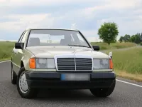 Gebraucht Mercedes 300 188 PS (138 kW) 1986 Silber Limousine