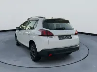 Gebraucht Peugeot 2008 Style 102 PS (75 kW) 2018 Weiß SUV
