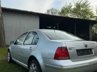 Gebraucht VW Bora 102 PS (75 kW) 2003 Grau Limousine