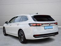 Gebraucht VW Passat Elegance 150 PS (110 kW) 2024 Weiß Limousine