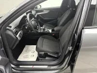 Gebraucht Audi A4 S-Line 204 PS (150 kW) 2023 Grau Limousine