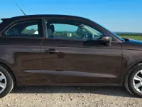 Gebraucht Audi A1 Attraction 86 PS (63 kW) 2011 Braun Kleinwagen