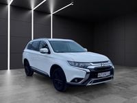 Gebraucht Mitsubishi Outlander Diamant Edition 150 PS (110 kW) 2019 Weiß SUV
