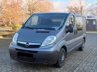 Gebraucht Opel Vivaro 135 PS (99 kW) 2008 Schwarz Van / Kleinbus